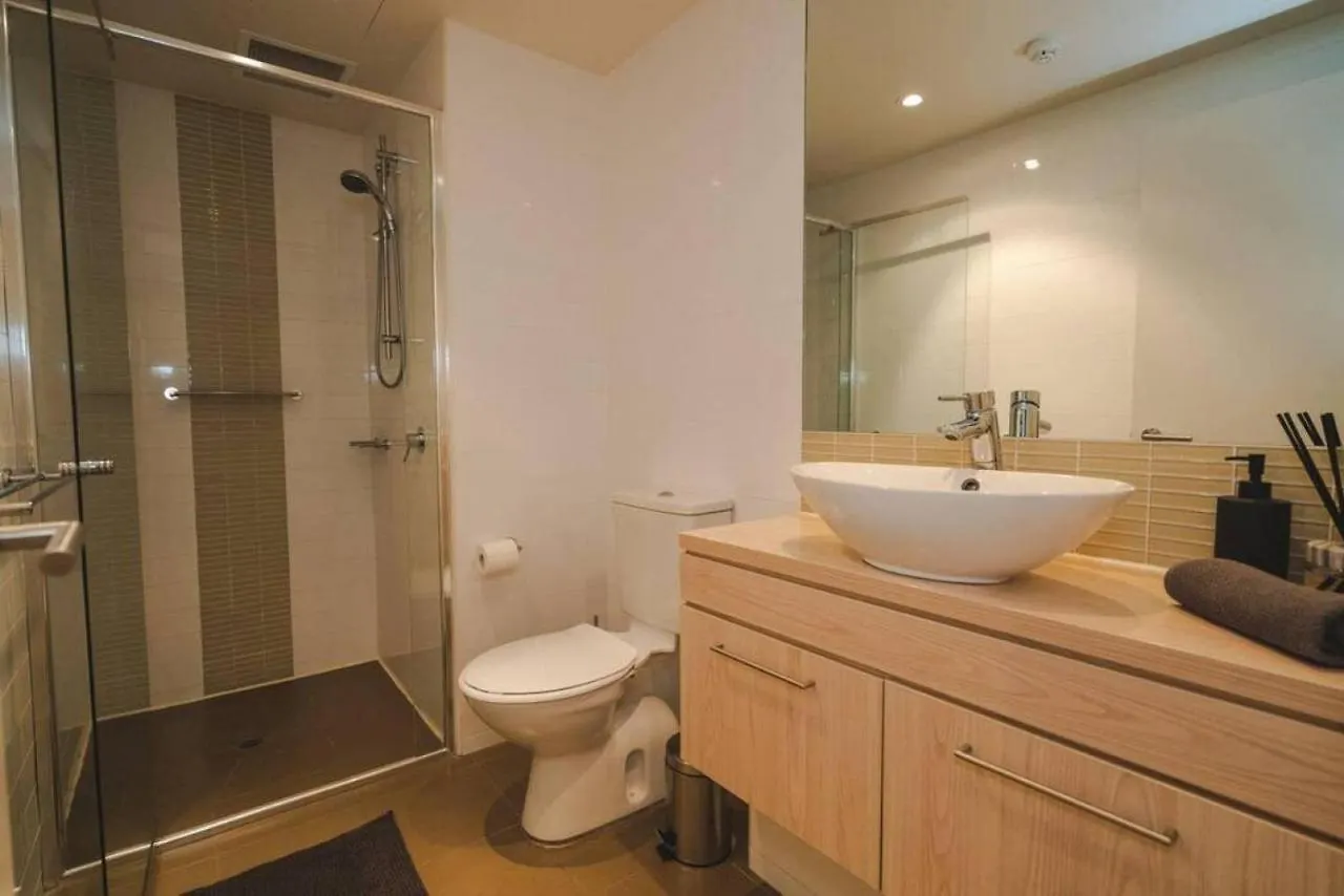 Infinity On Morphett Adelaide Apartment 0*,